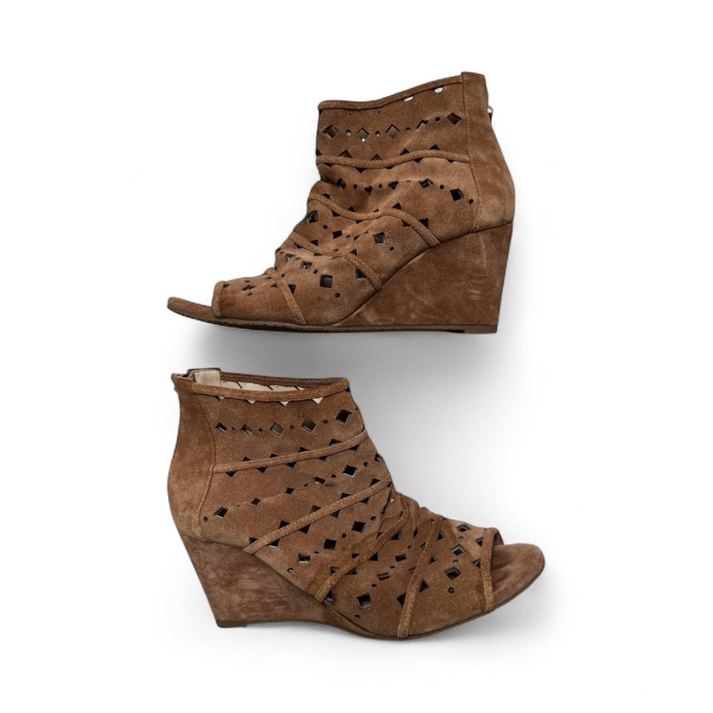 Michael Kors Tan Suede Cutout Wedge Booties Peep Toe 3” Heel Size